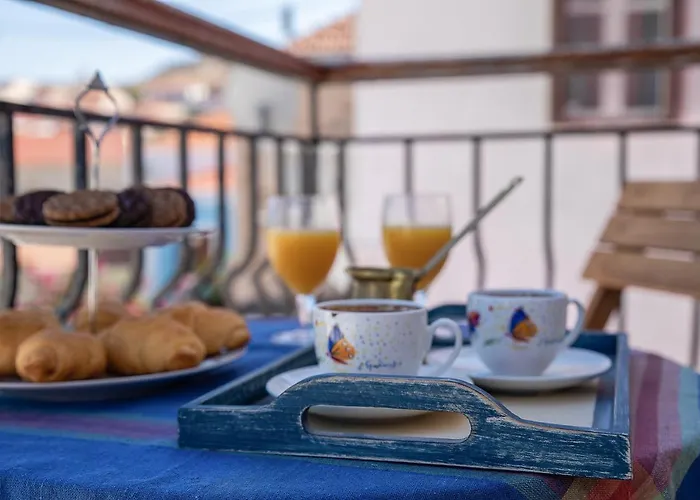 Apartment Coralli House